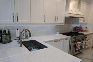 Kitchen Counter-top & Backsplash