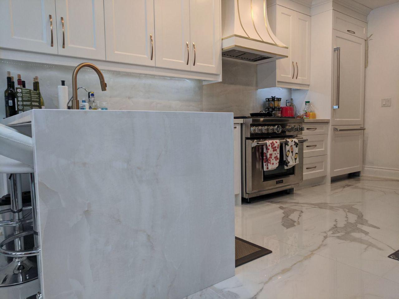 Kitchen Counter-top & Backsplash
